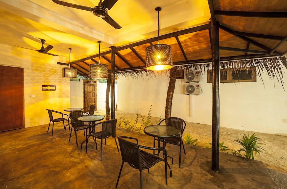 Island Scuba Inn - View 3