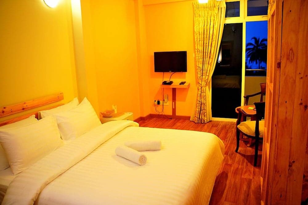 Koamas Lodge - View 25