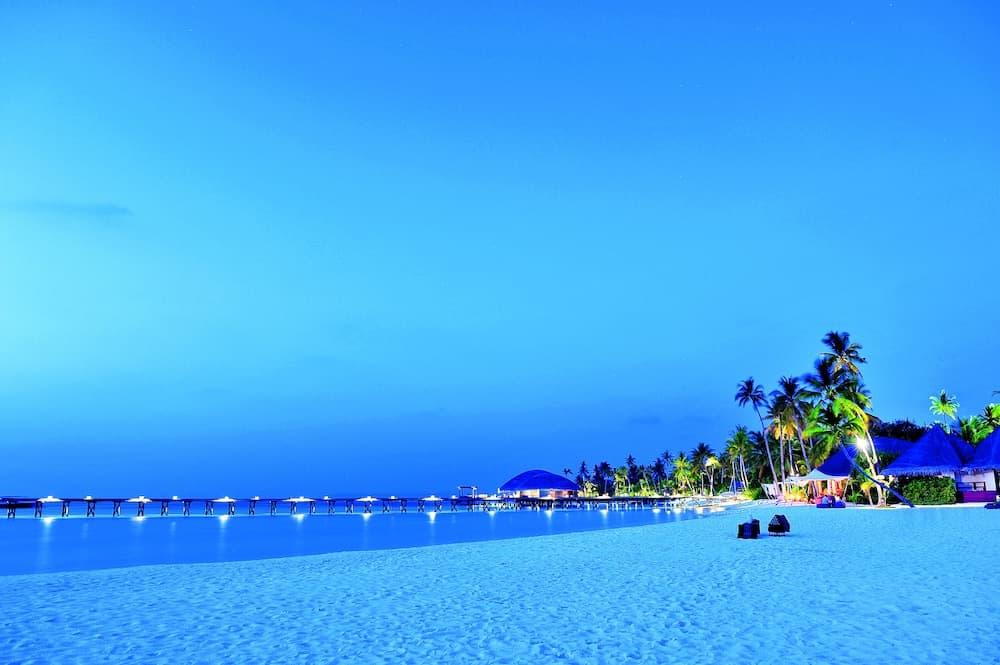 Constance Halaveli - View 56