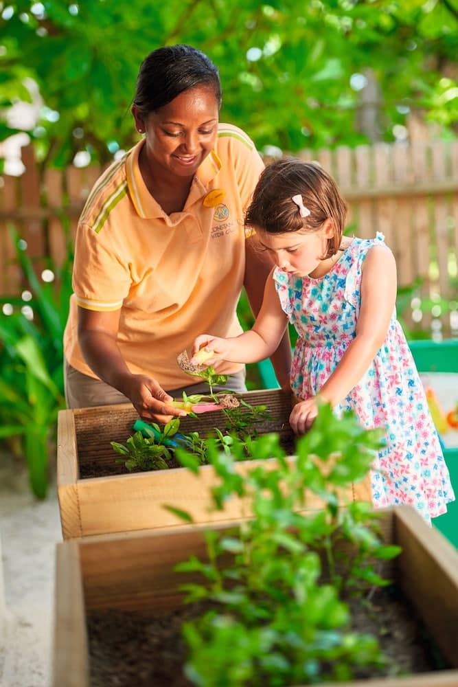 Constance Halaveli - View 108