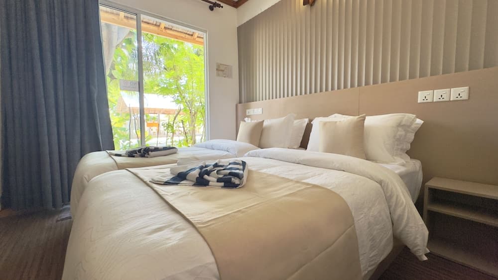 Navaya Dhiffushi - View 29