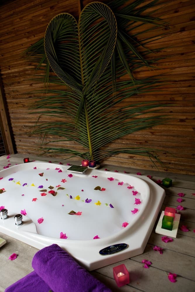 Kuredu Island Resort - View 31