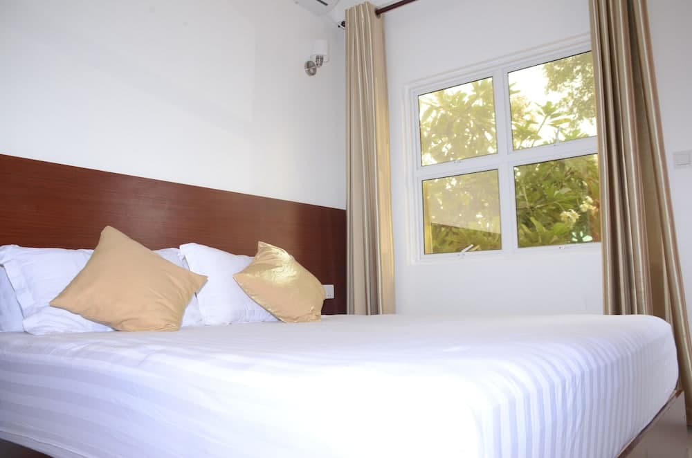 Cornerstay at Dhangethi - View 38