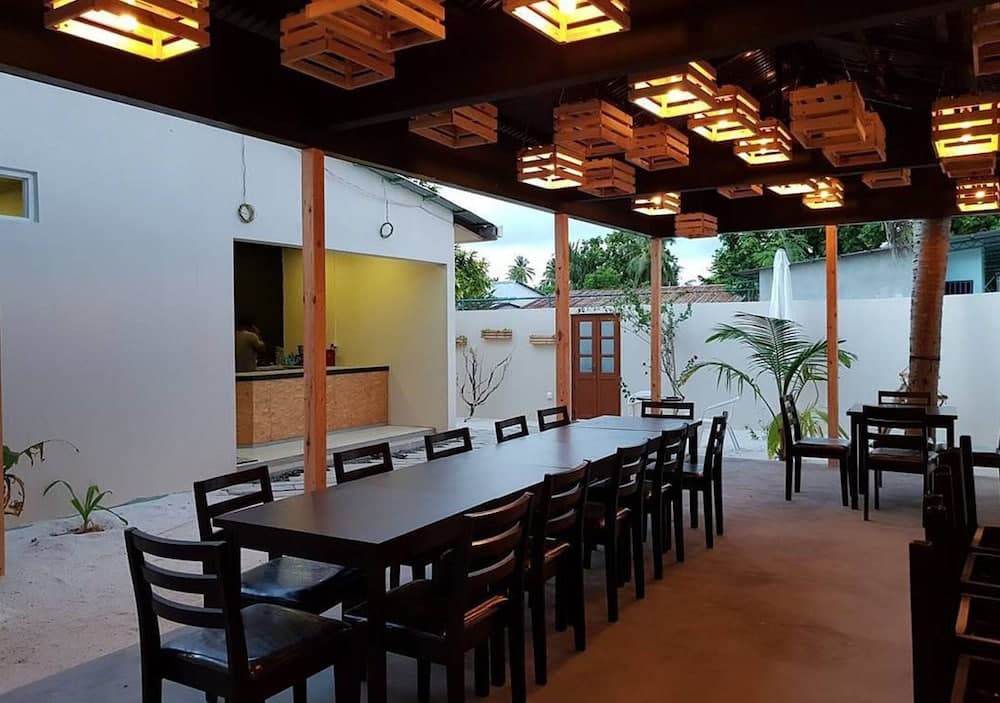 Omadhoo Inn - View 38