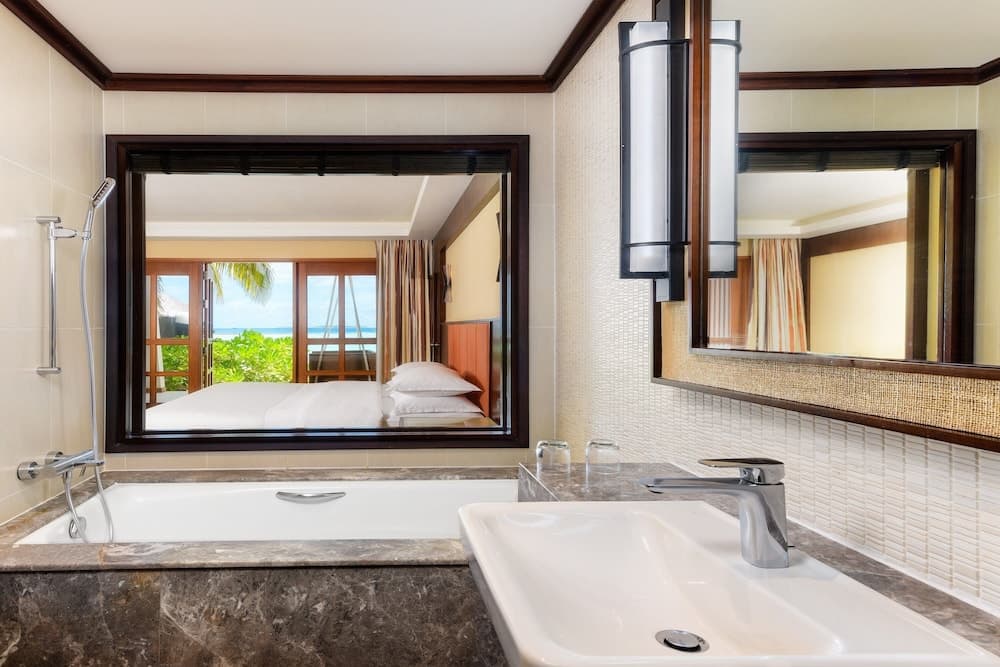Sheraton Maldives Full Moon Resort & Spa - View 48