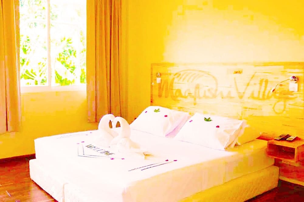 Maafushi Village - View 17