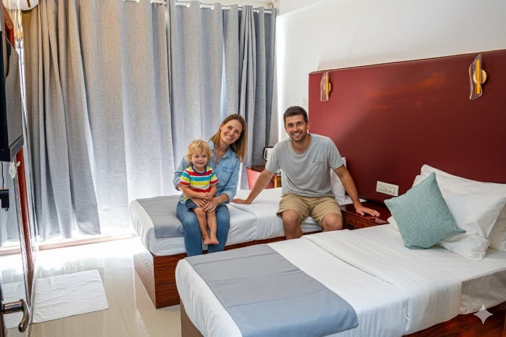 Terminal 27 - View 2