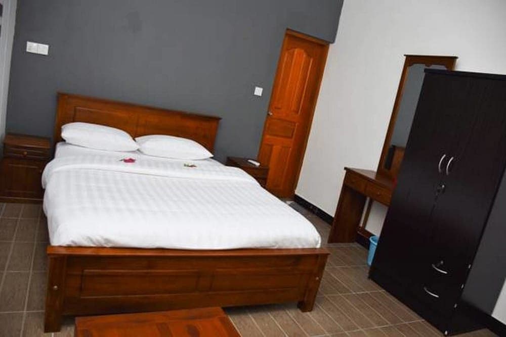 Equator HomeStay - View 6