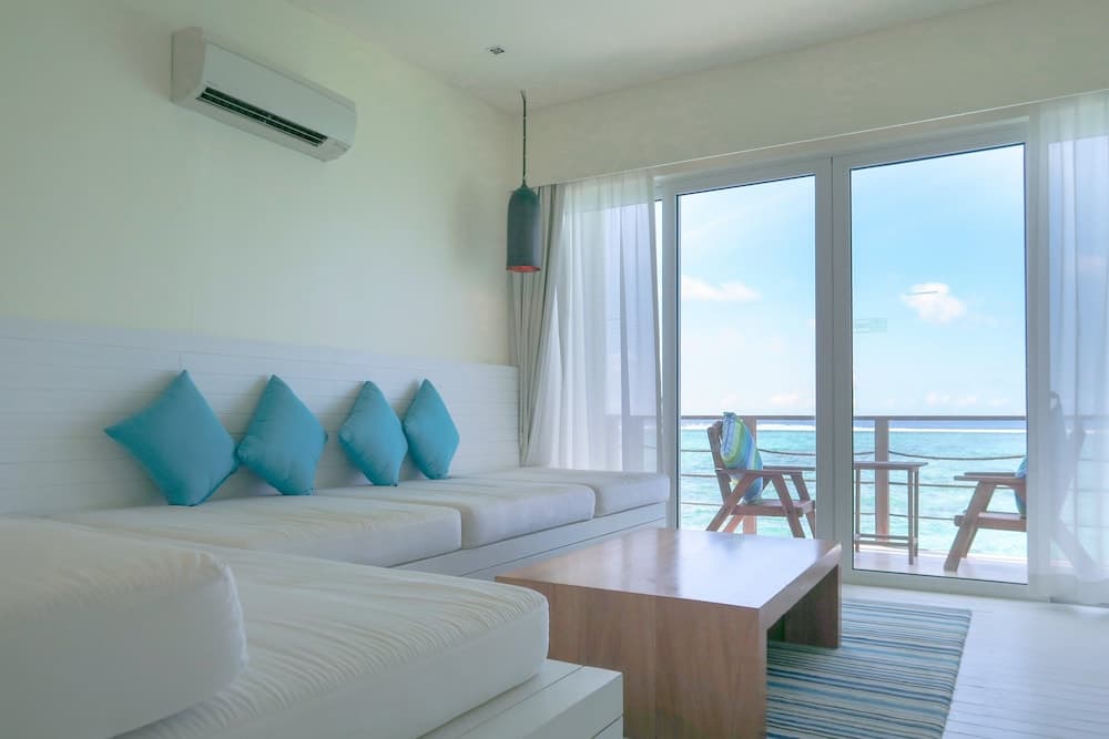 Holiday Inn Resort Kandooma Maldives by IHG - View 9