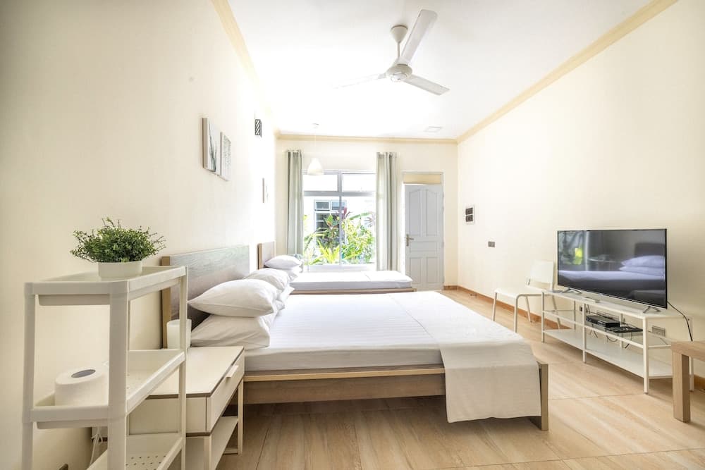 Three Hearts Guesthouse - View 39