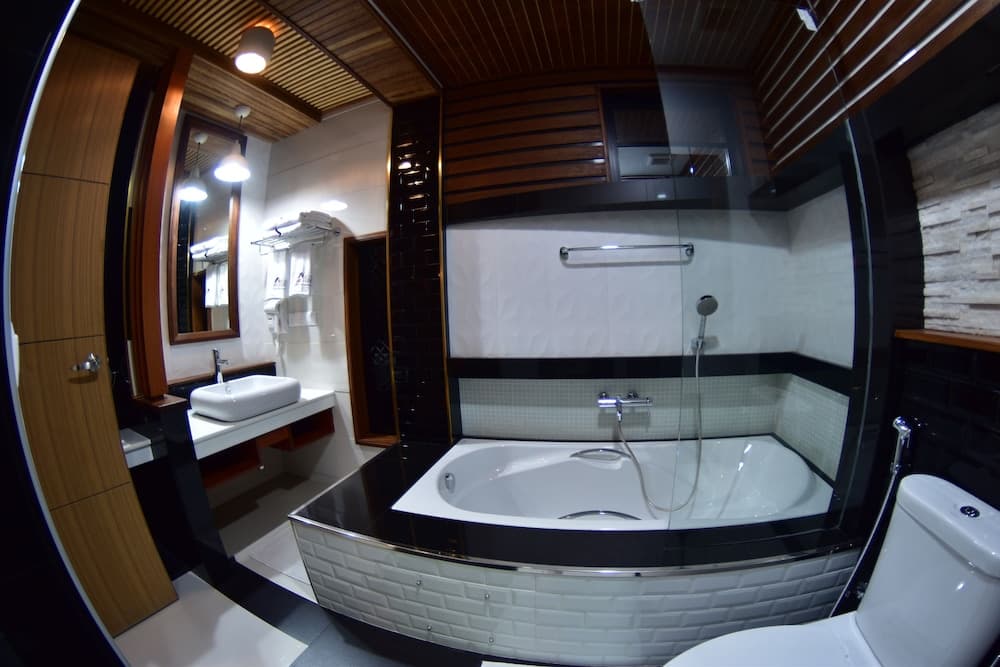 Millennium Island Residence - View 18