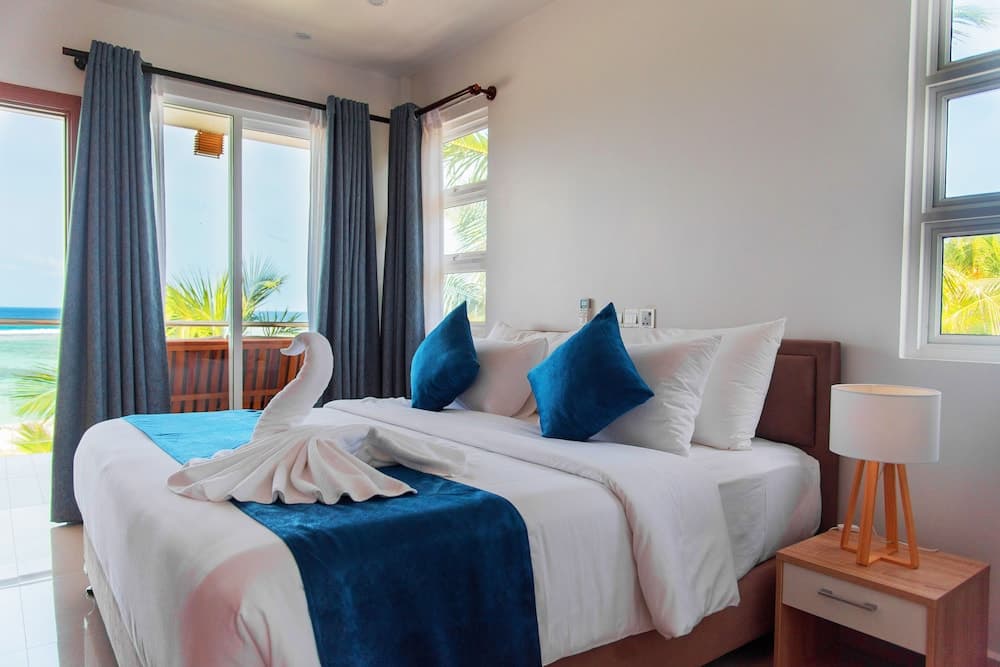 Reef Edge Thulusdhoo - View 6