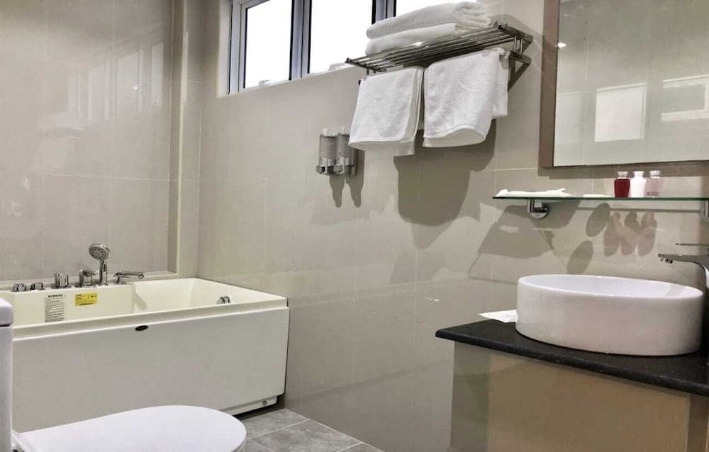 Contento Retreat - View 13