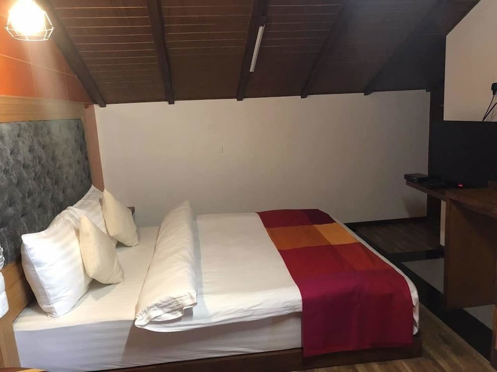 Millennium Island Residence - View 1