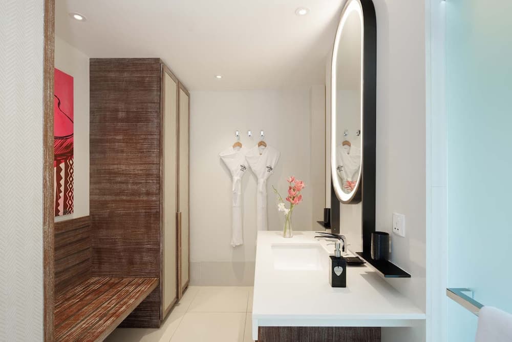 Hard Rock Hotel Maldives - View 110