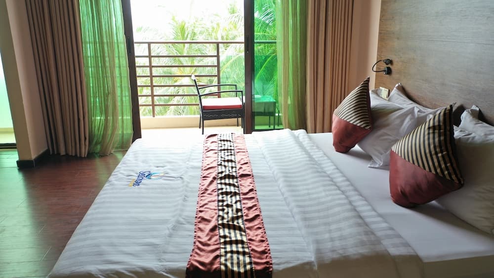 Seashore Beach Inn - View 7