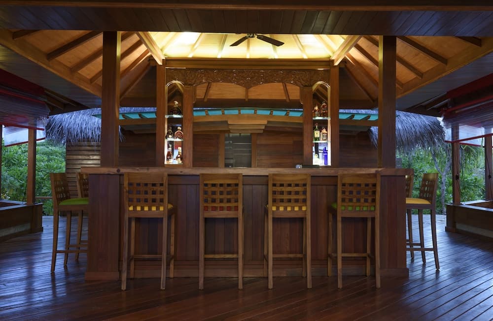 Dhigufaru Island Resort - View 15