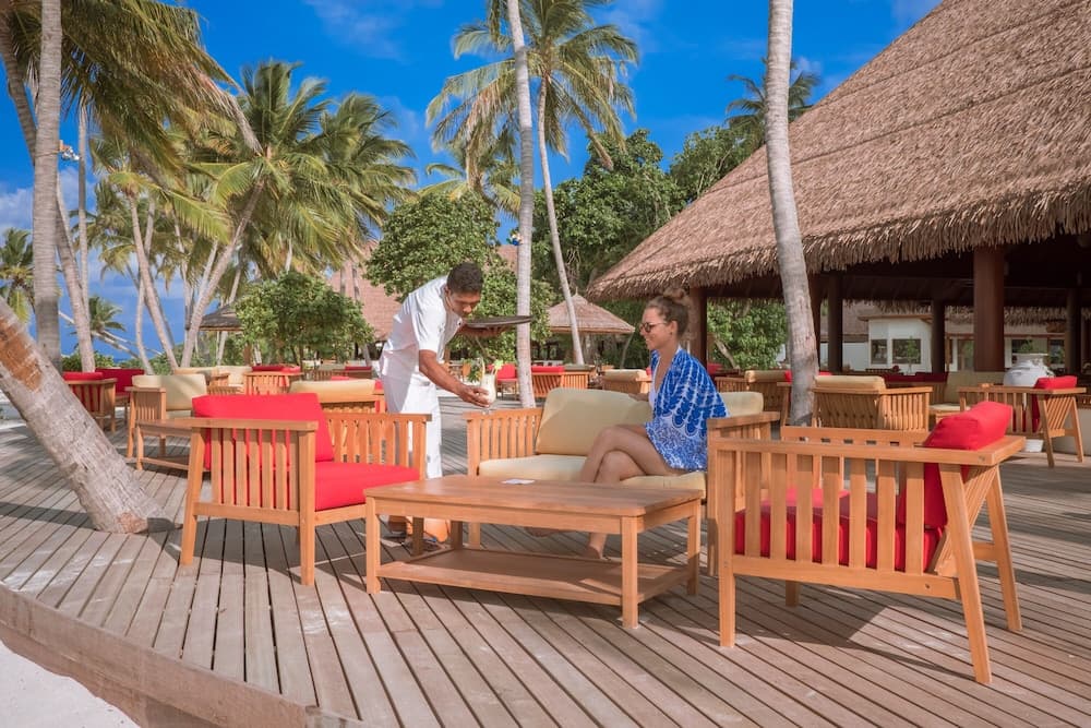 Reethi Faru Resort - View 3