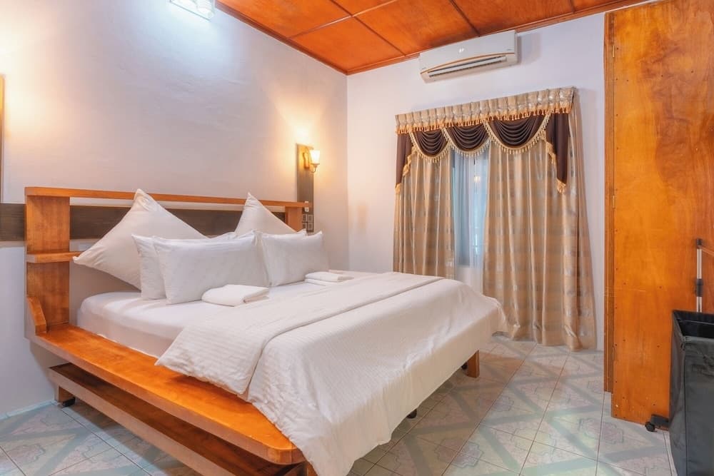 Biosphere by Hawks Hotels Kamadhoo Baa Atoll - View 7