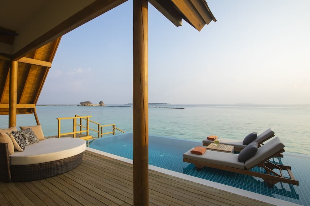 Emerald Faarufushi Resort & Spa - View 212