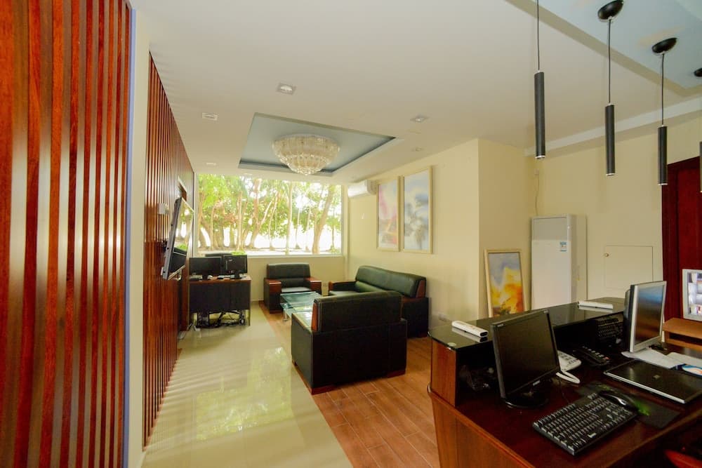 Green Flora - View 4