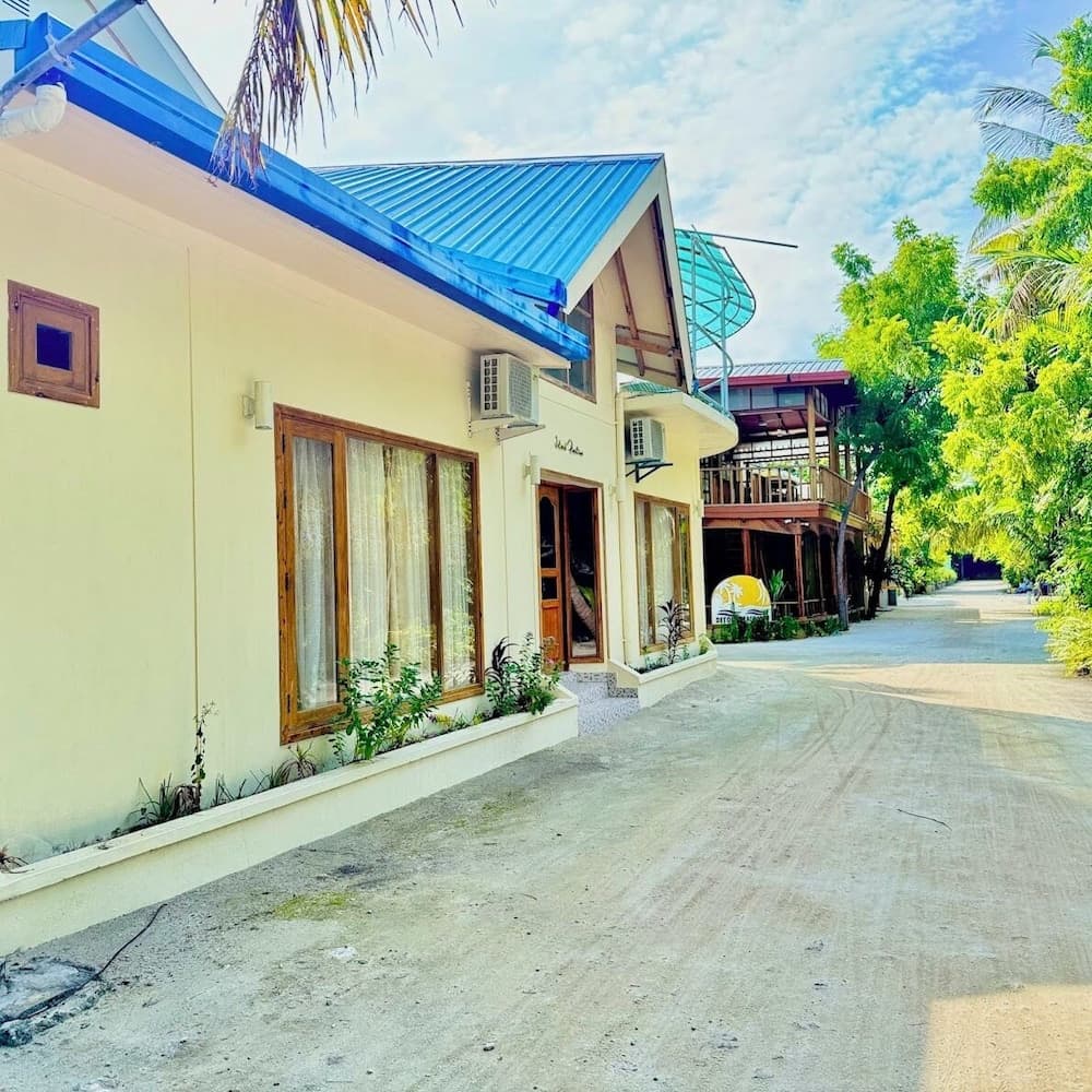 Island Pavilion Maldives - View 34