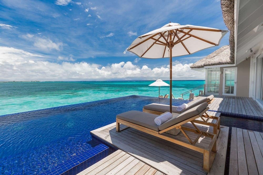LUX* South Ari Atoll - View 209