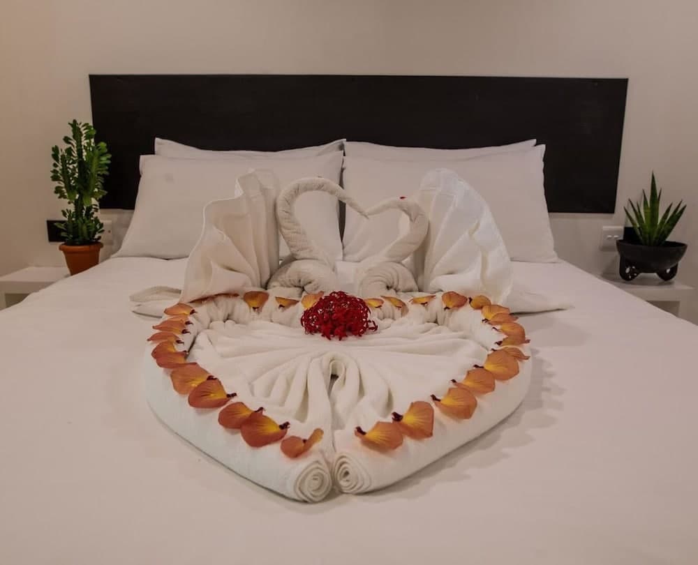 Brickwood Holiday Home - View 9