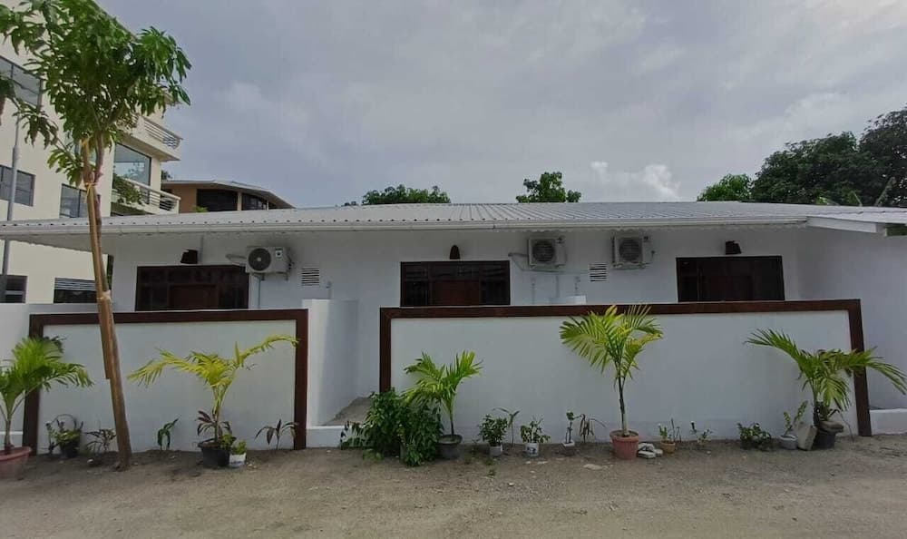 Luk inn at huraa - View 37