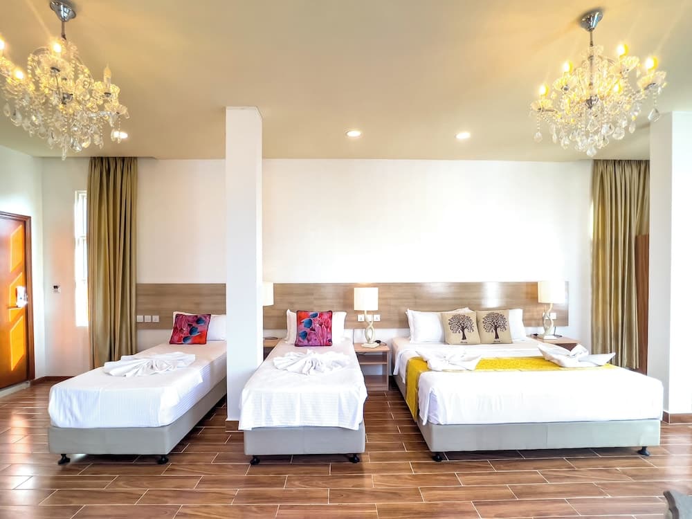Rehendhi Villa - View 9