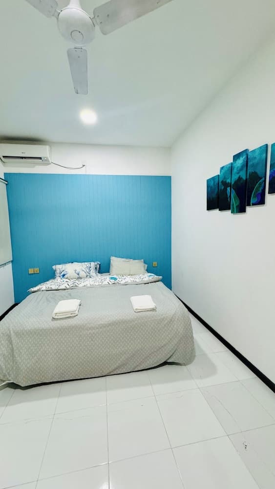 Wave Crest Retreat - View 3