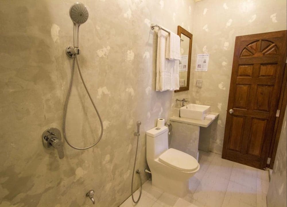 Thoddoo Retreat - View 37