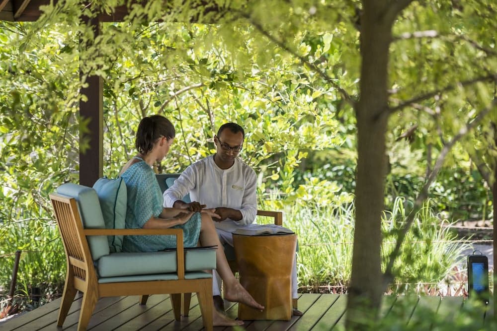 Four Seasons Maldives at Landaa Giraavaru - View 66