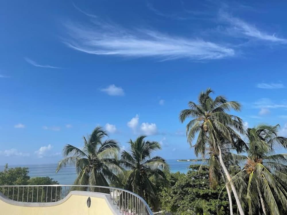 Noah Private Beach House - View 41