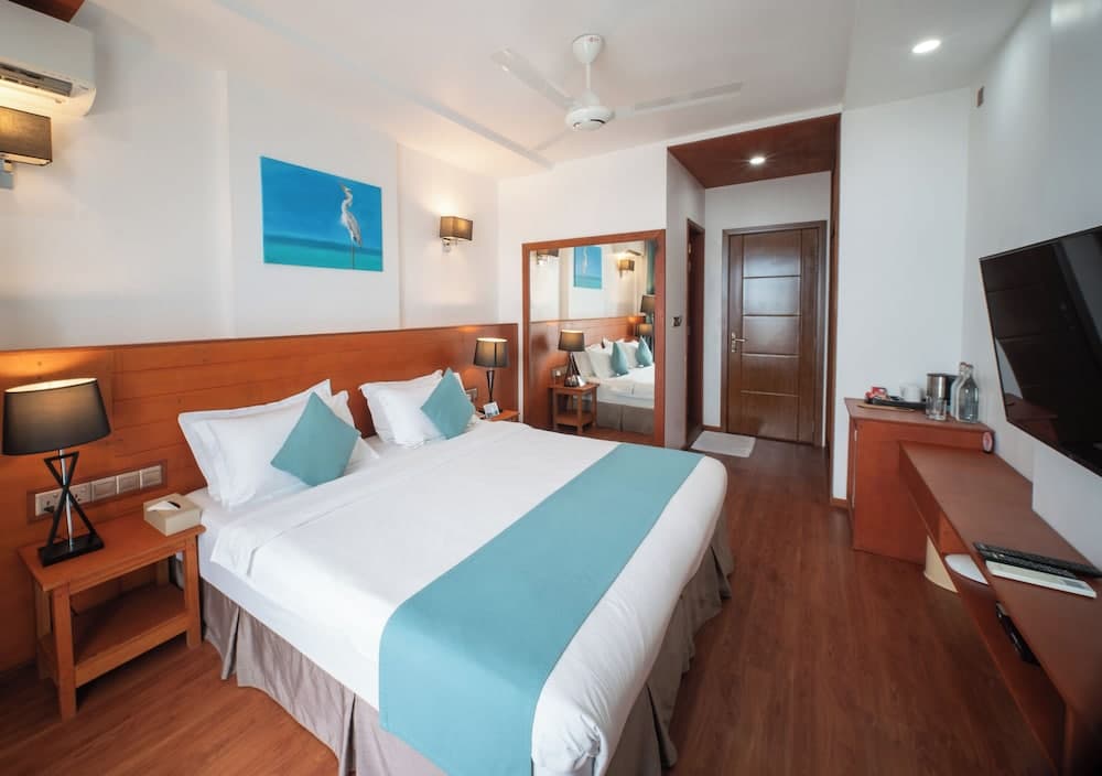 Araamu Hotels Maldives - View 60