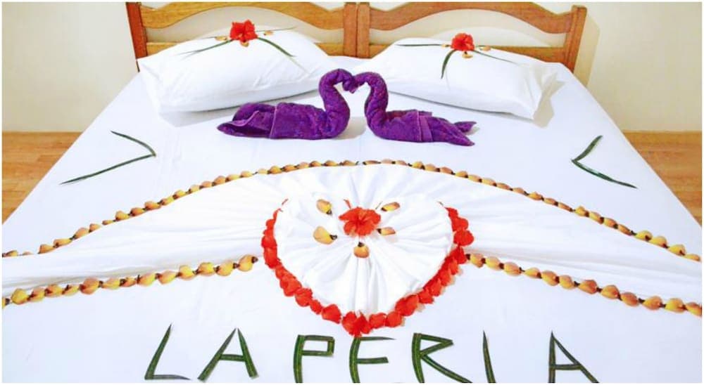 Fulidhoo Laperla Guesthouse - View 9