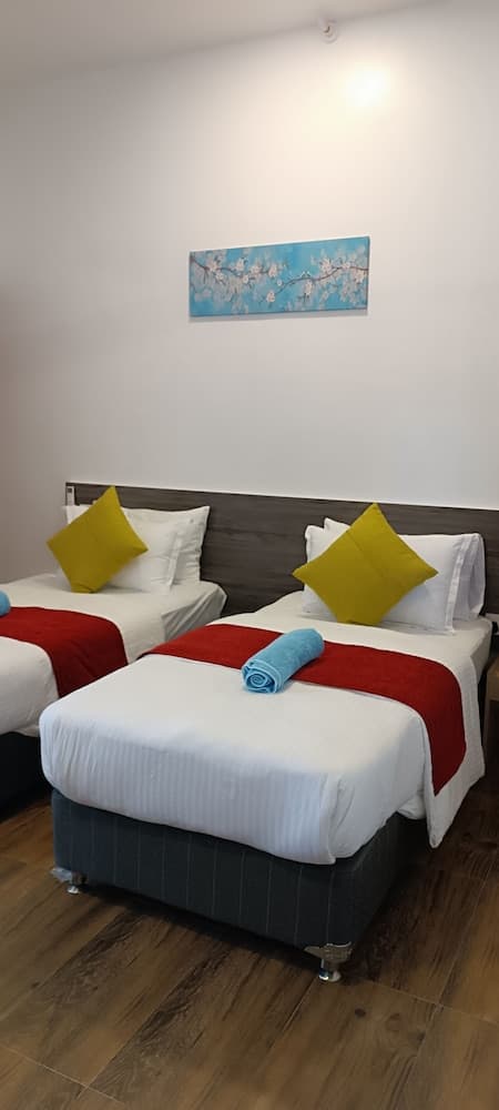 Manta Sky Inn - View 8