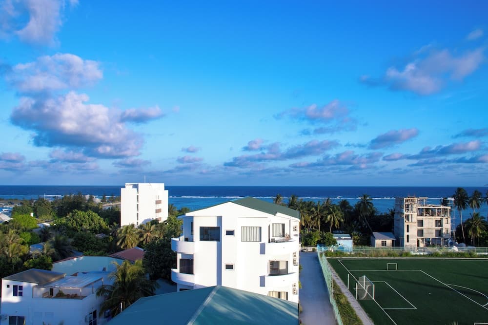 Stone Hotel Dhiffushi - View 20