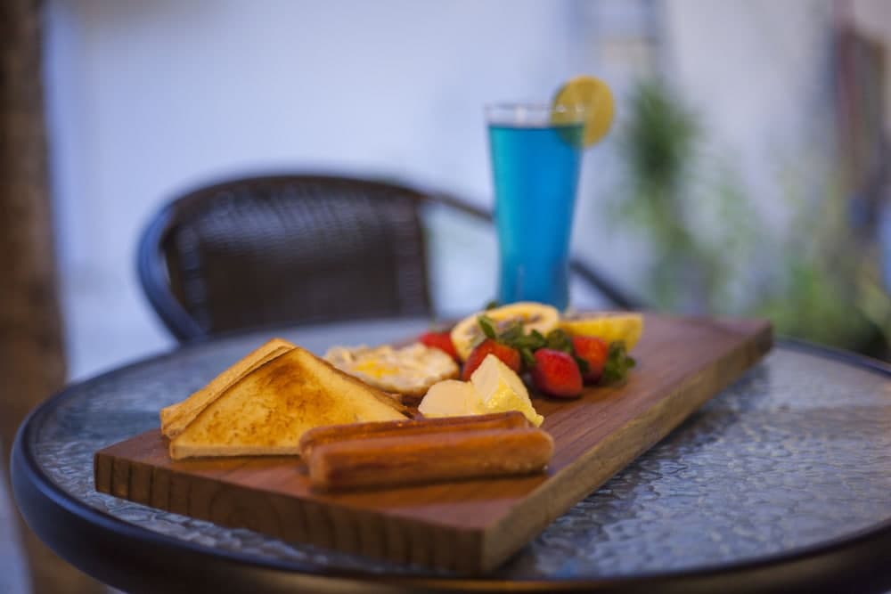 Island Scuba Inn - View 11