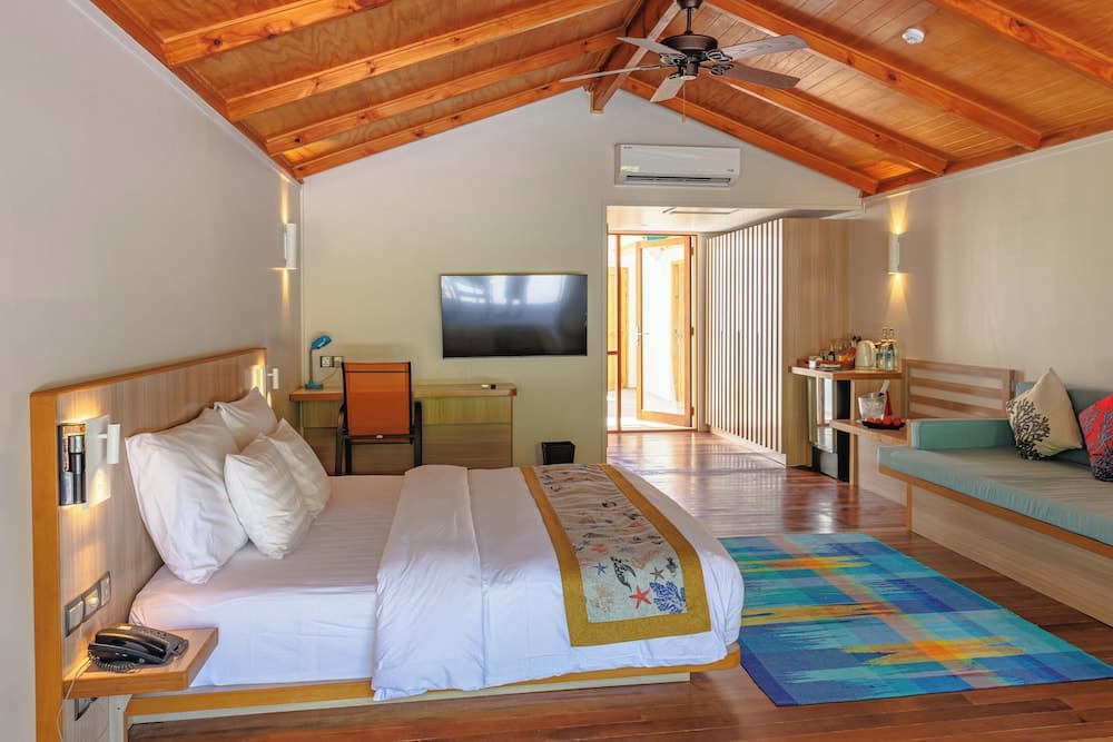 Meeru Maldives Resort Island - View 10