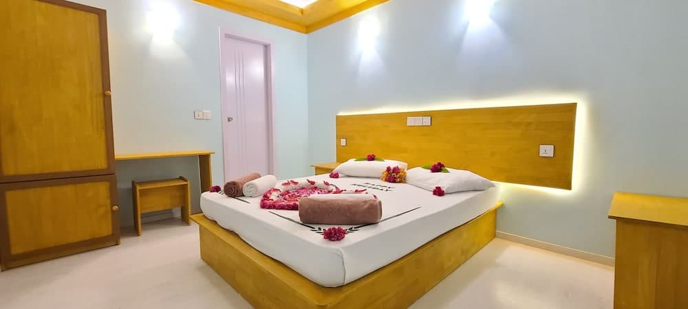 Beach Star Maldives - View 5