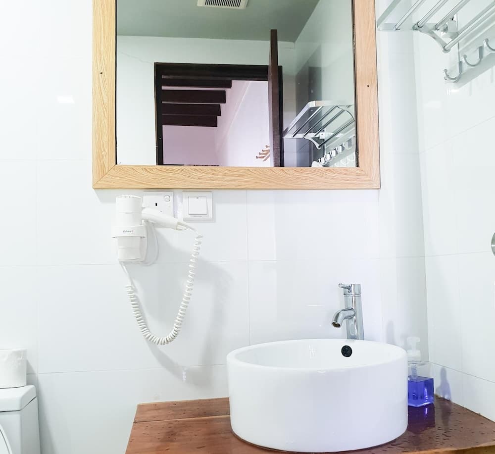 Thundi Sea View - View 13