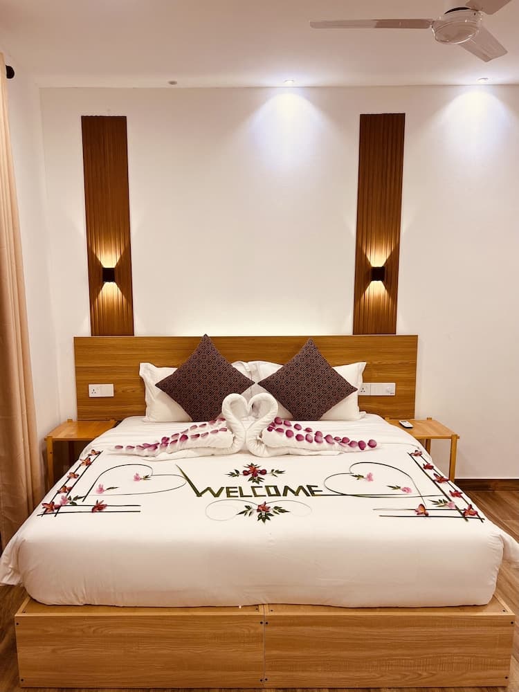 Kihaa Holiday Home - View 10