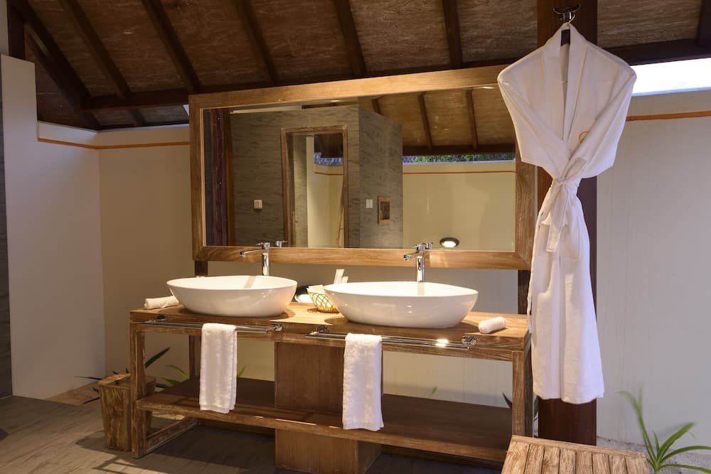 Dhigufaru Island Resort - View 53