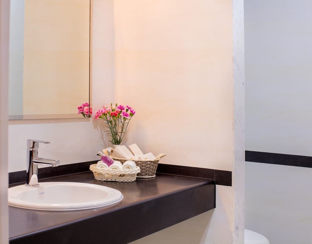 Beehive Central - View 30