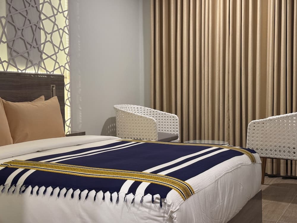 Avyanna Gulhi Beach - View 2