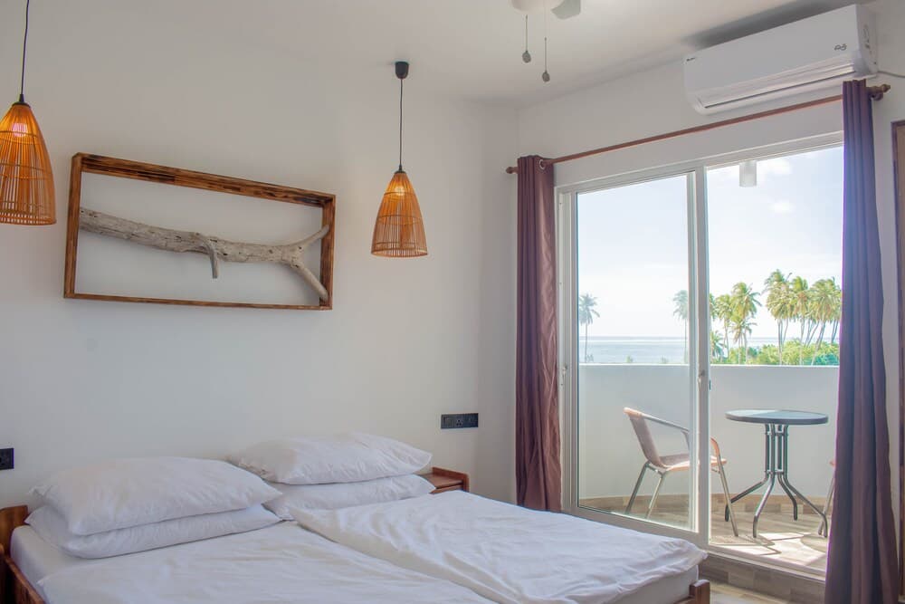 Dhiffushi Inn - View 17