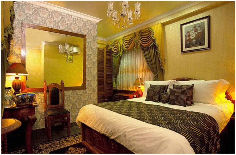 Loona Hotel - View 5