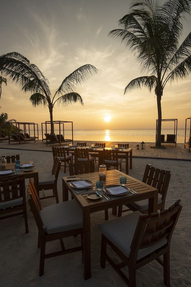 The Residence Maldives at Dhigurah - View 25