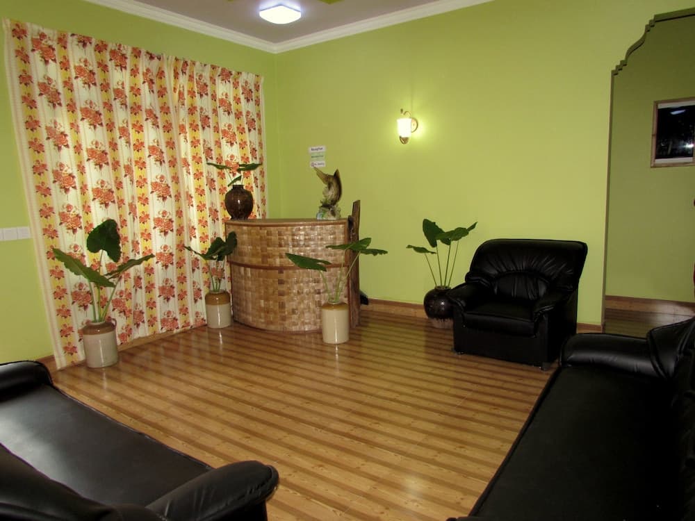 Dhon Fulhafi Inn - View 2